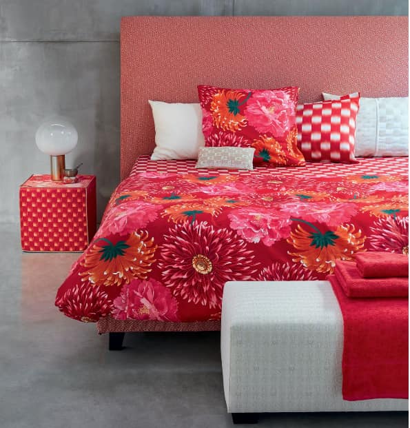 Coussin K3 Design by Kenzo Takada aux motifs japonais