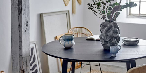 Comment choisir une chaise de salle à manger ? Guide complet 2026